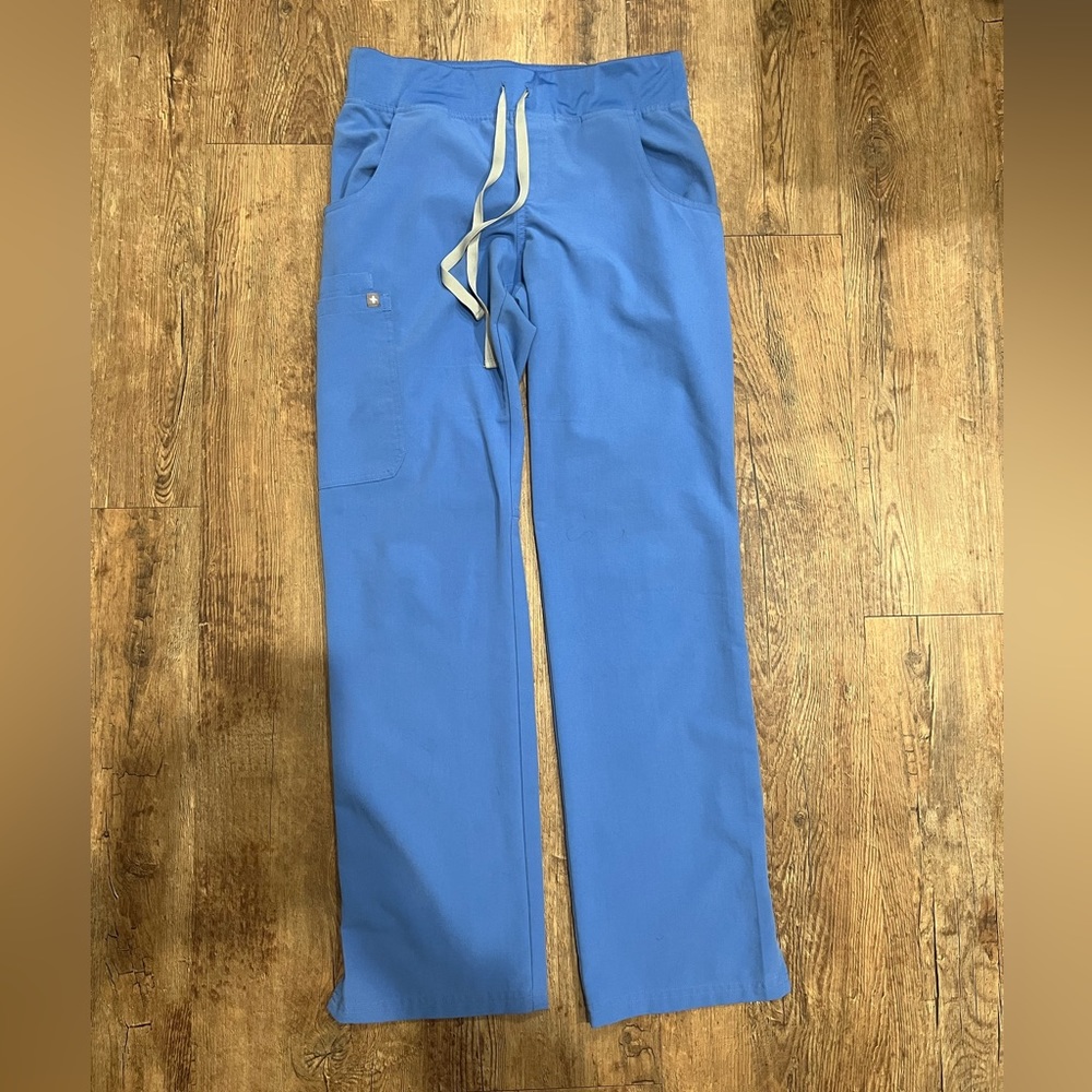 Figs Kade Cargo Scrub Pants